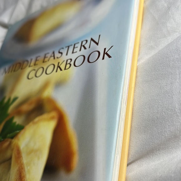 The Middle Eastern Cookbook Hardcover in English - Picture 11 of 11